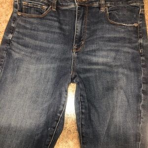 American Eagle ‘Skinny Kick’ Next Level Stretch